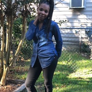 Meet your Posher, Candy